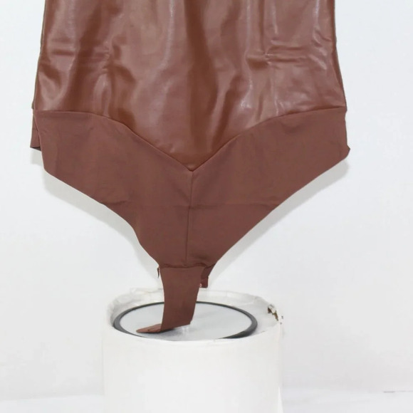 PINSY - Picture 3 of 6